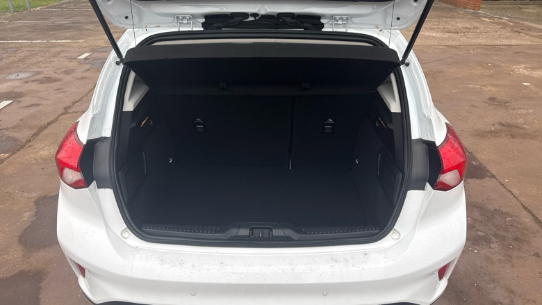 Ford Focus 1.0 EcoBoost 125 Zetec 5dr Petrol Hatchback